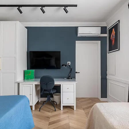 Eclectic Duplex With Sundeck Terrace Appartamento *