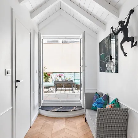 Eclectic Duplex With Sundeck Terrace * Split